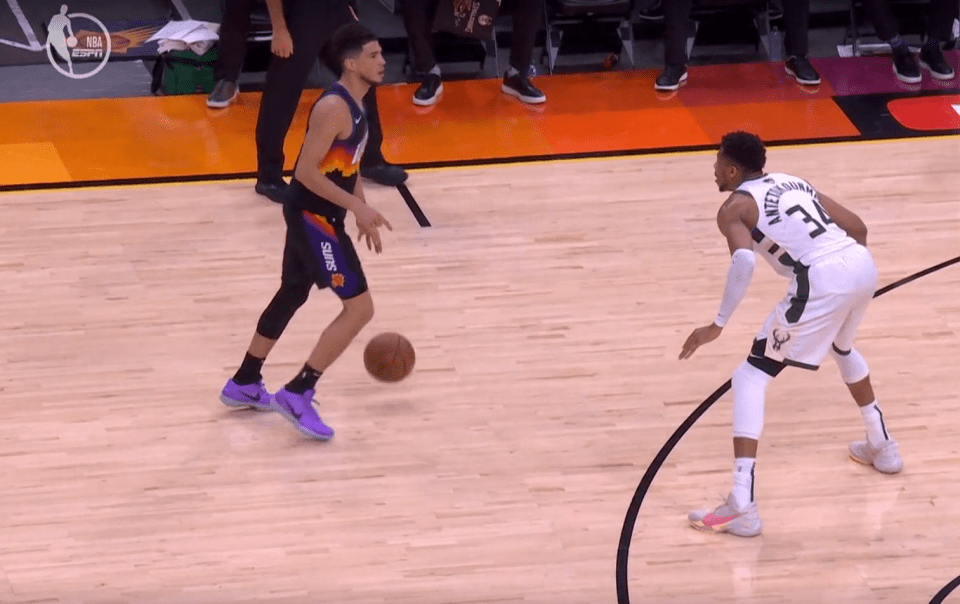 AYX-Ning迎来五赛季高光表现，雄鹿球迷沸腾！的简单介绍